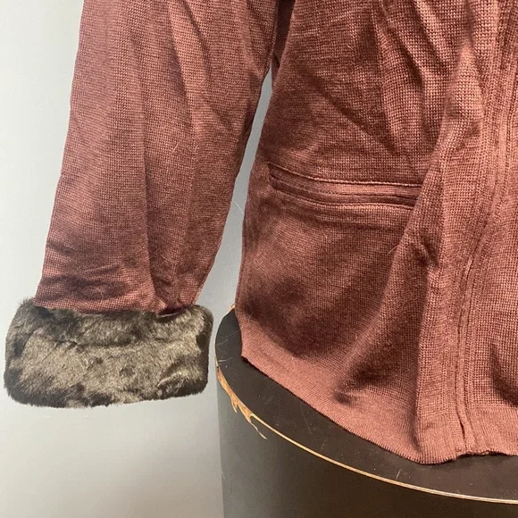 Fila jacket with faux fur - Picture 3 of 10